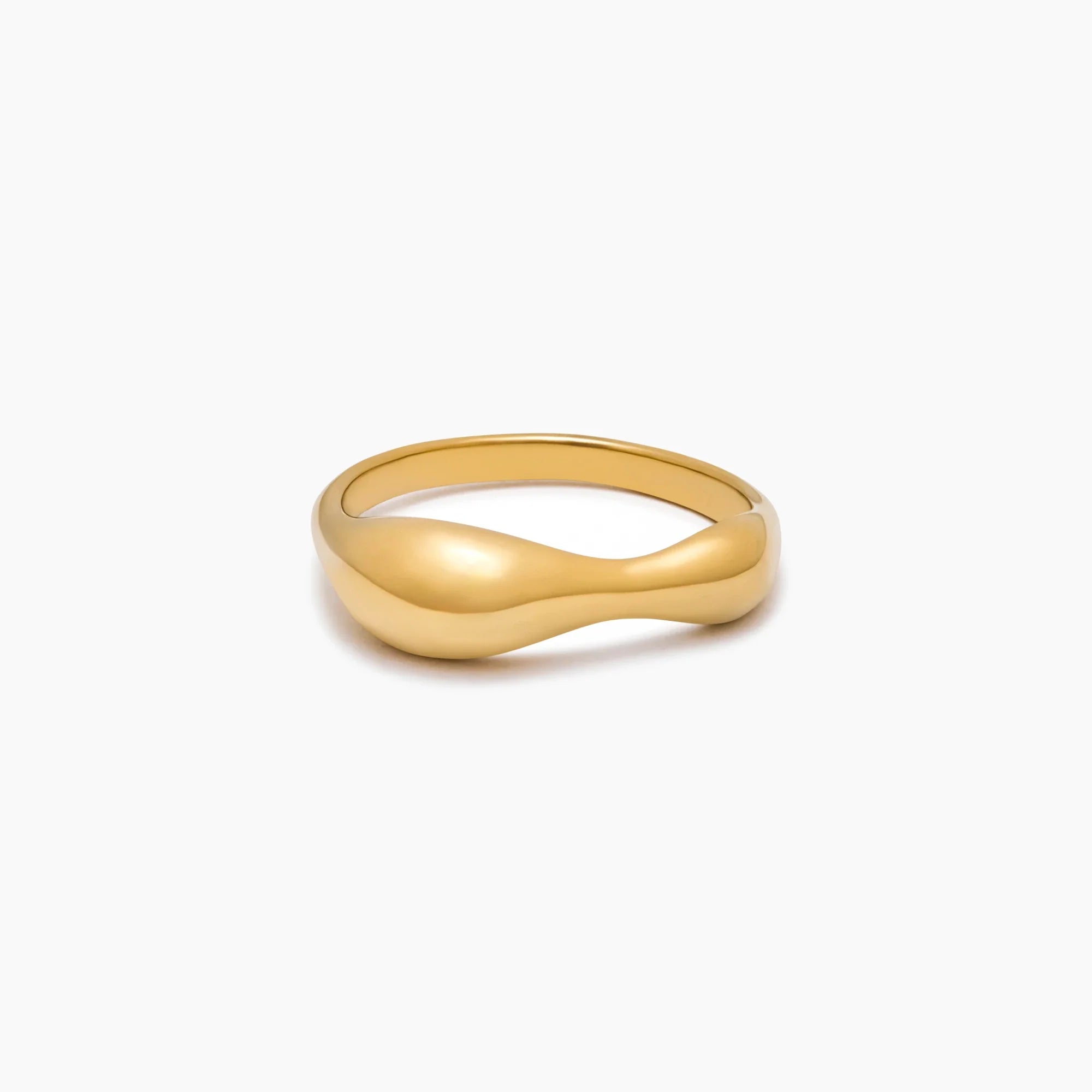 Gold Wave Ring with Sculpted Band