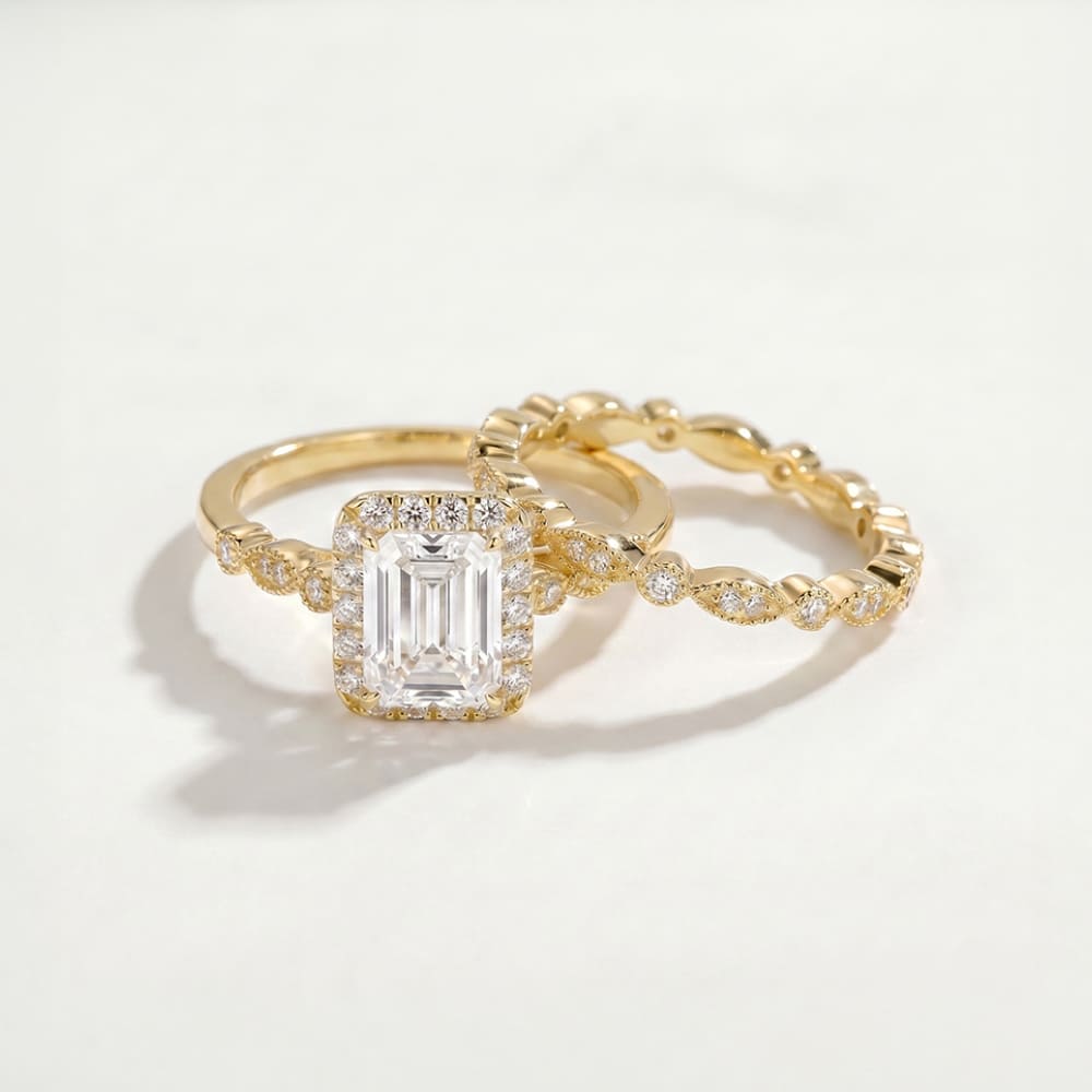 Emerald Crown Ring Set with Gold-Tone Finish