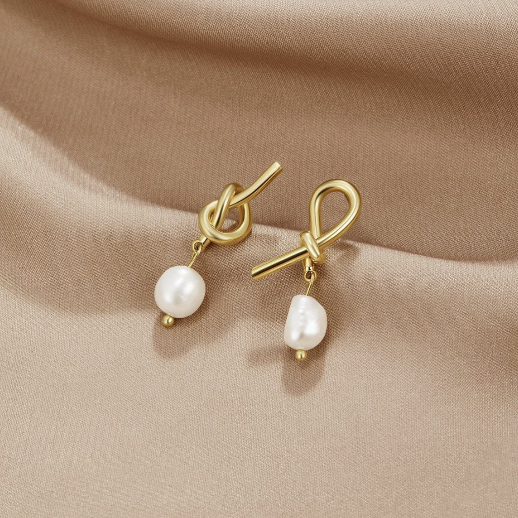 Gold Knotted Drop Earrings with Freshwater Pearl