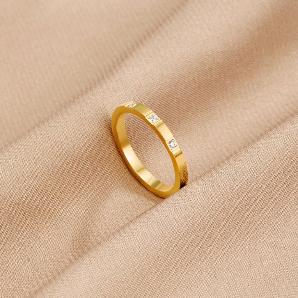 Gold Open Ring with Crystal Stone