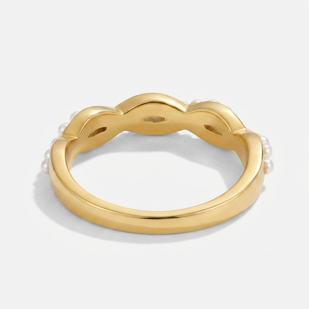 Pearl Ring with Twisted Wave Band