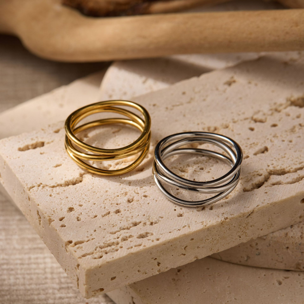 Infinity Loop Multi-Band Ring