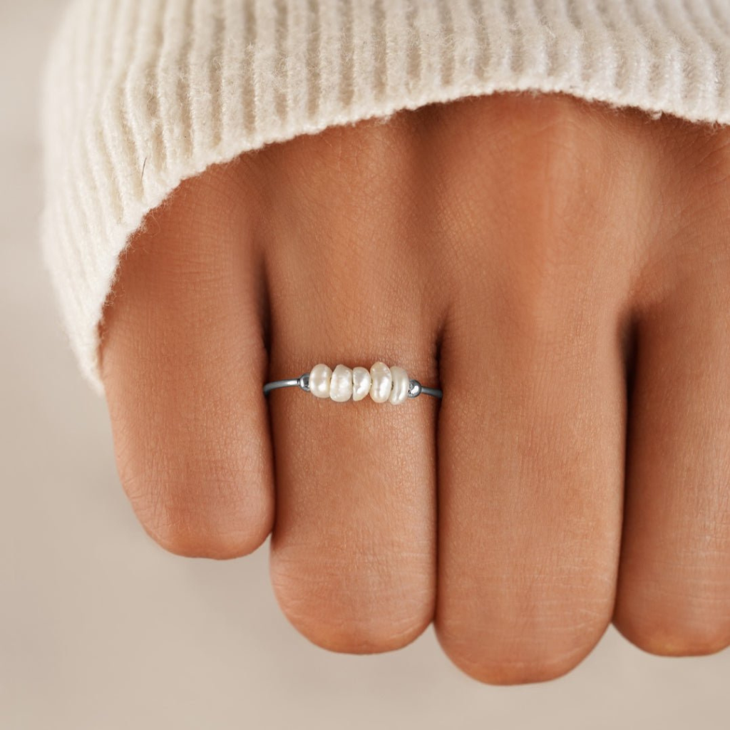 Ring with Freshwater Pearl Beads