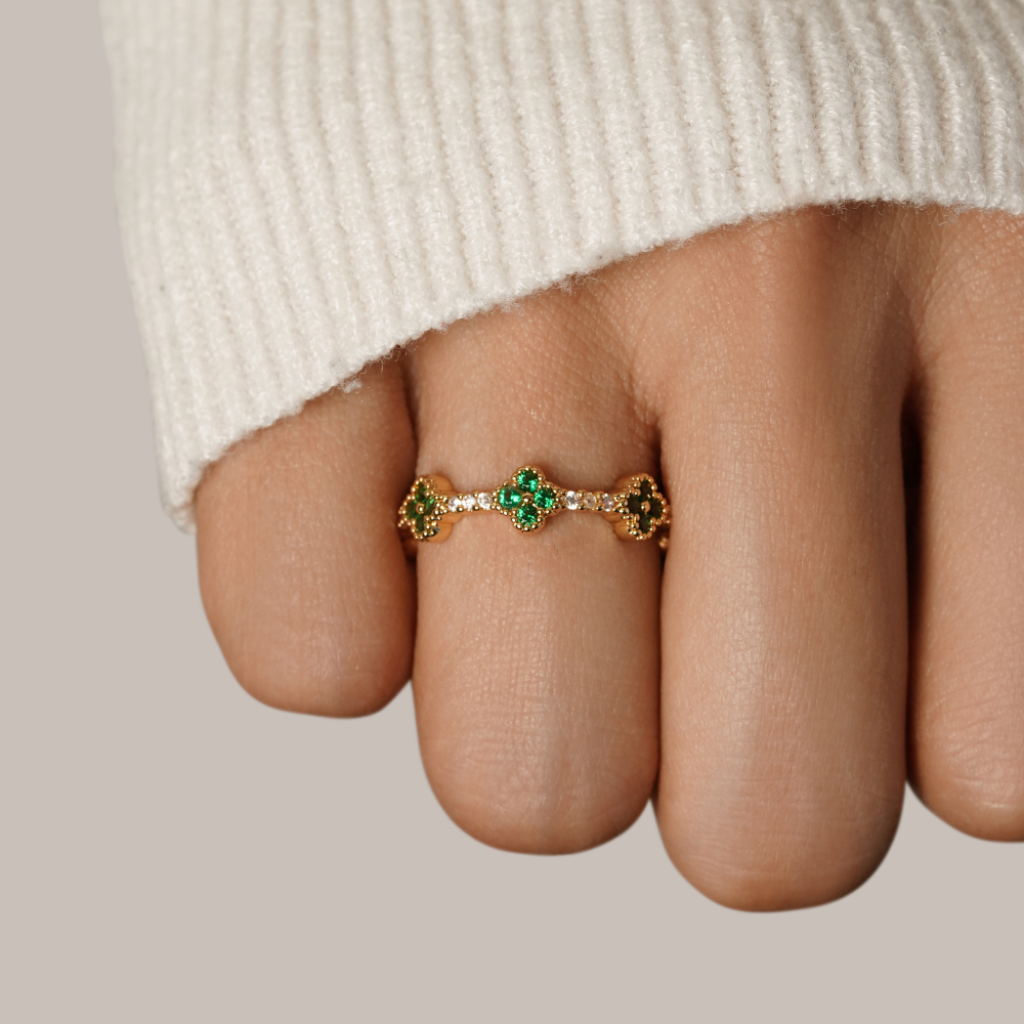 Gold Plated Ring with Four Leaf Clover Crystals