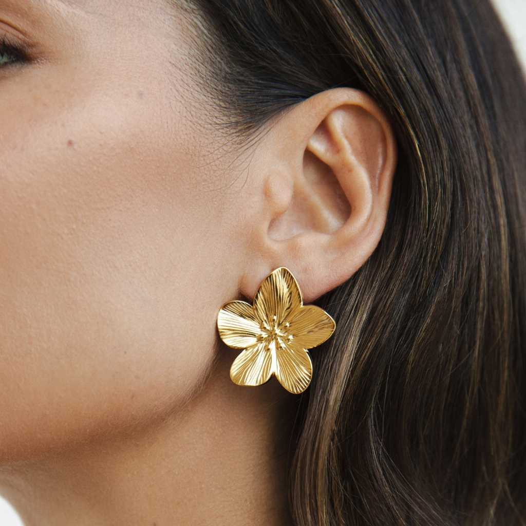 Stud Earrings with Blossom Flower Design