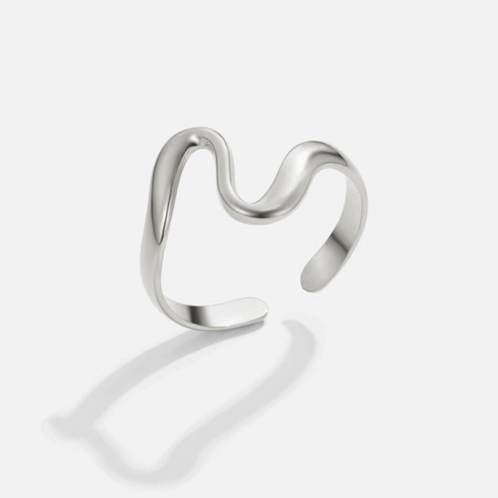 Wave Ring with Organic Curved Shape