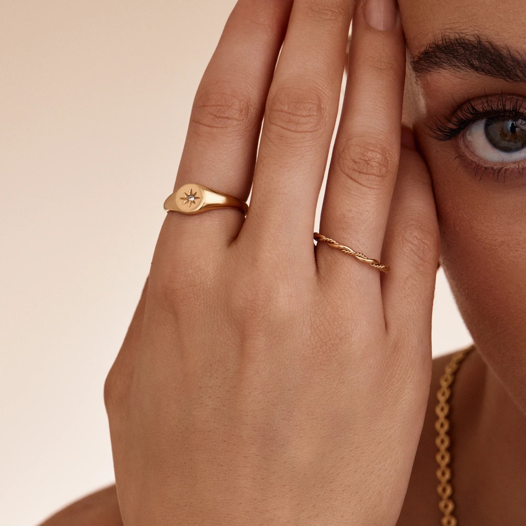 Gold Twisted Band Ring