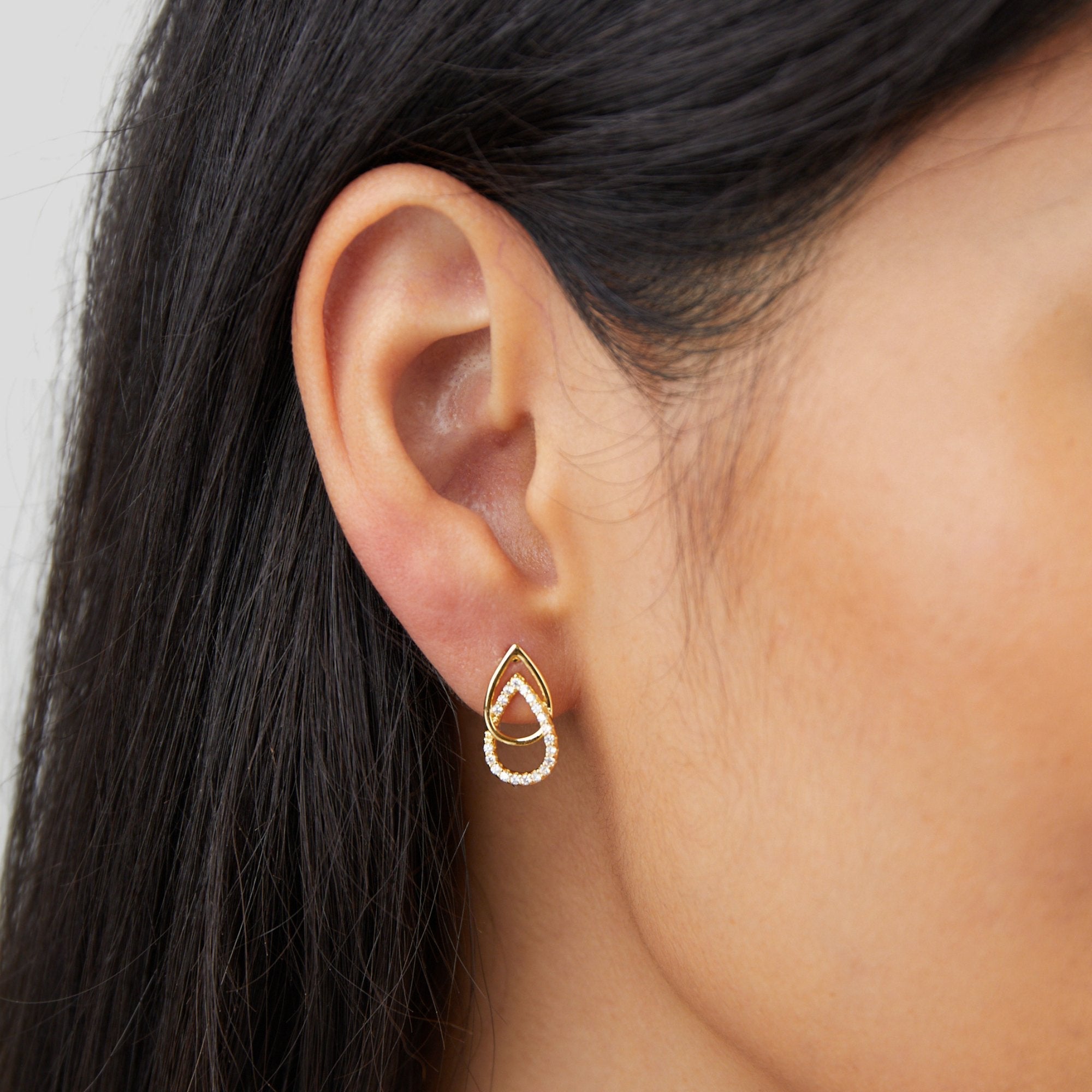 Gold Teardrop Link Drop Earrings with Open Chain Detail