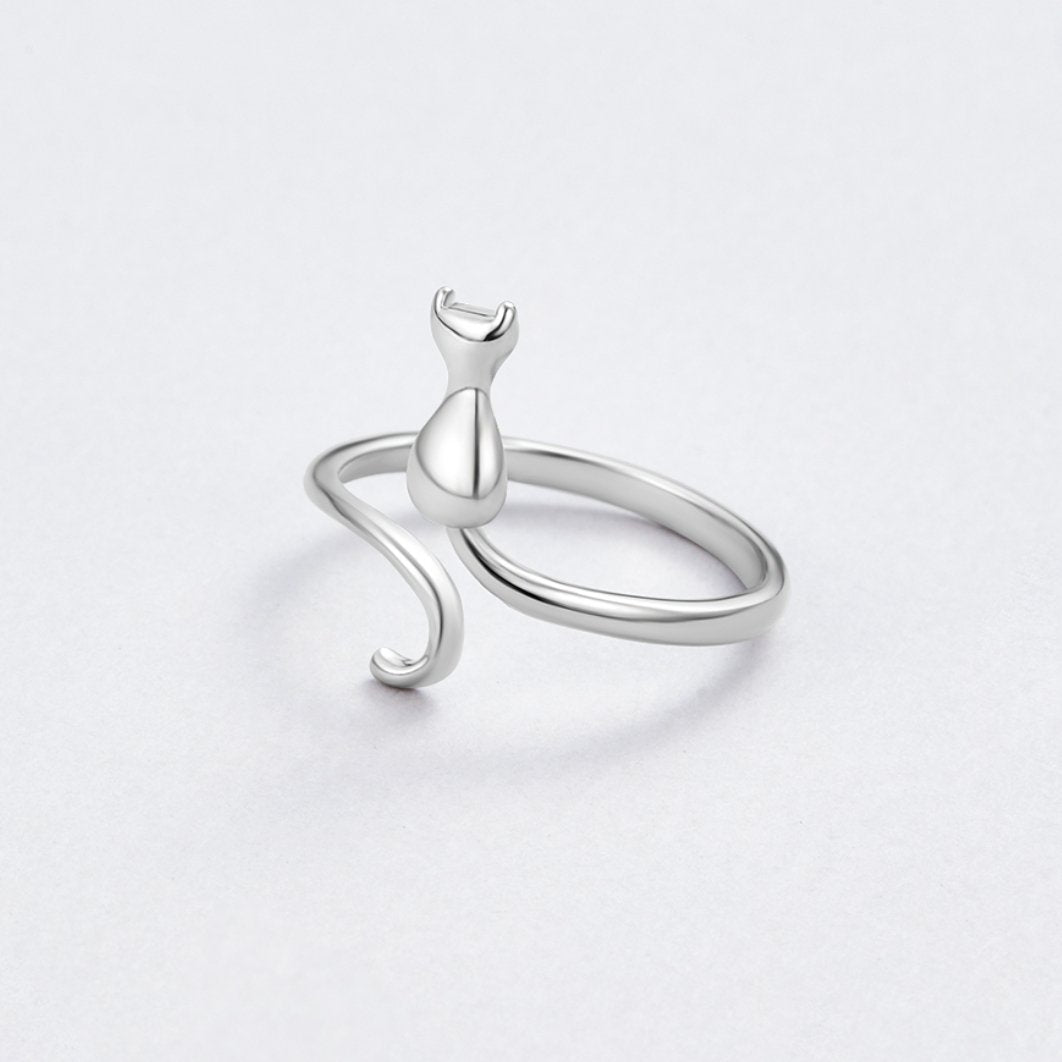 Silver Cat Silhouette Ring | Midnight Cat Design