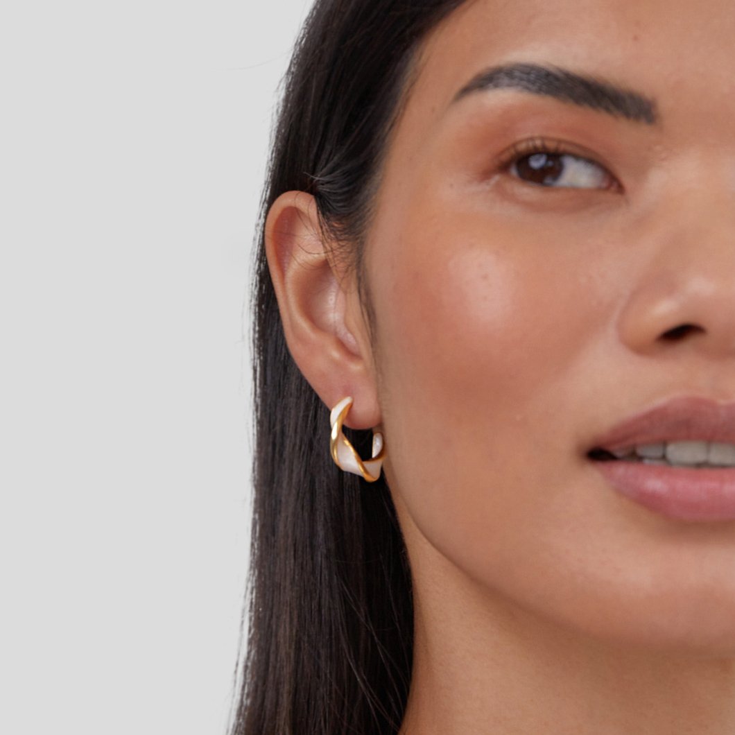 Gold Twist Hoop Earrings with Mother of Pearl