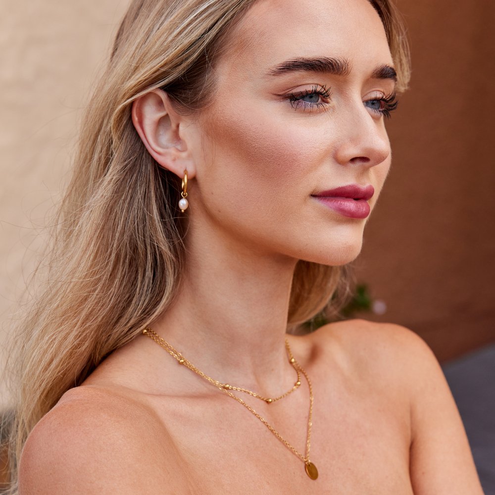 Gold Hoop Earrings with Pink Freshwater Pearl