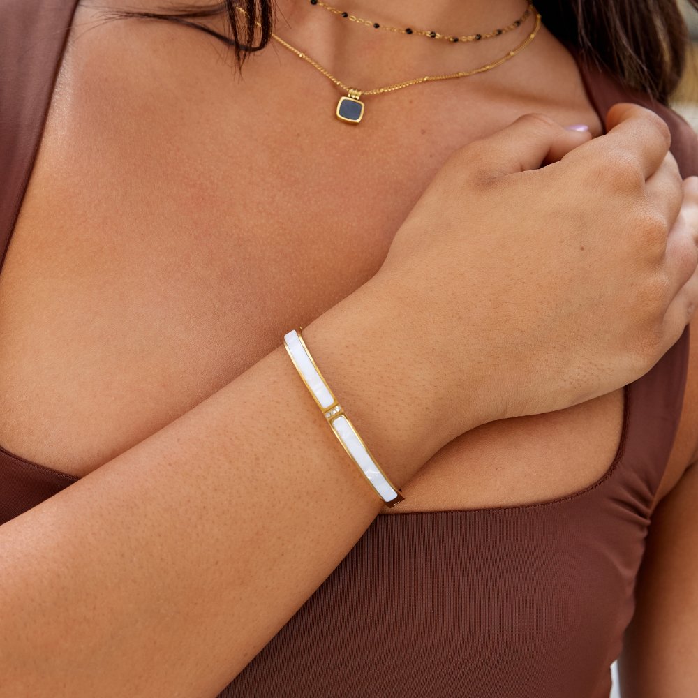 Gold Bangle with Geometric Sahara Detail