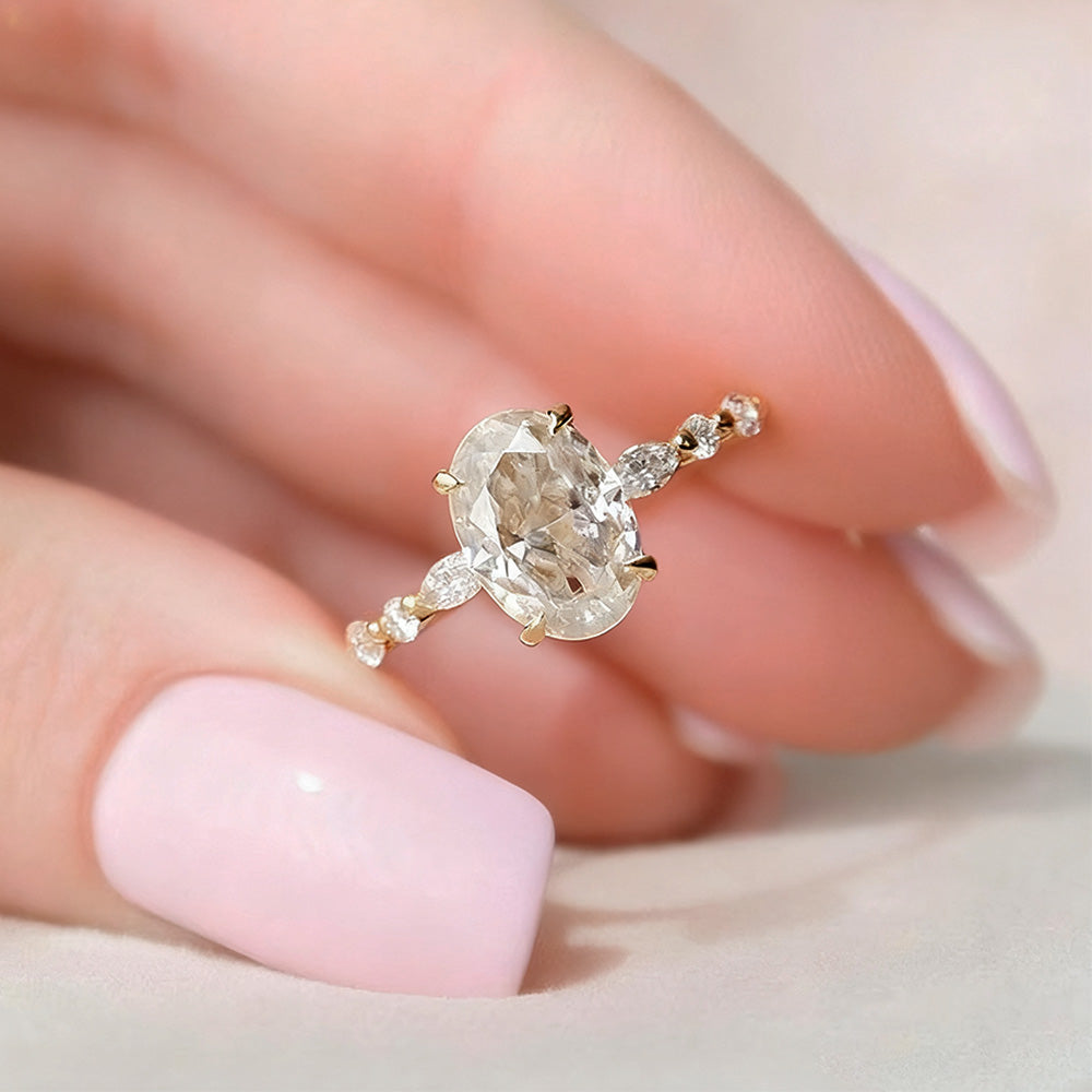 Gold Halo Ring with Circular Stone Setting