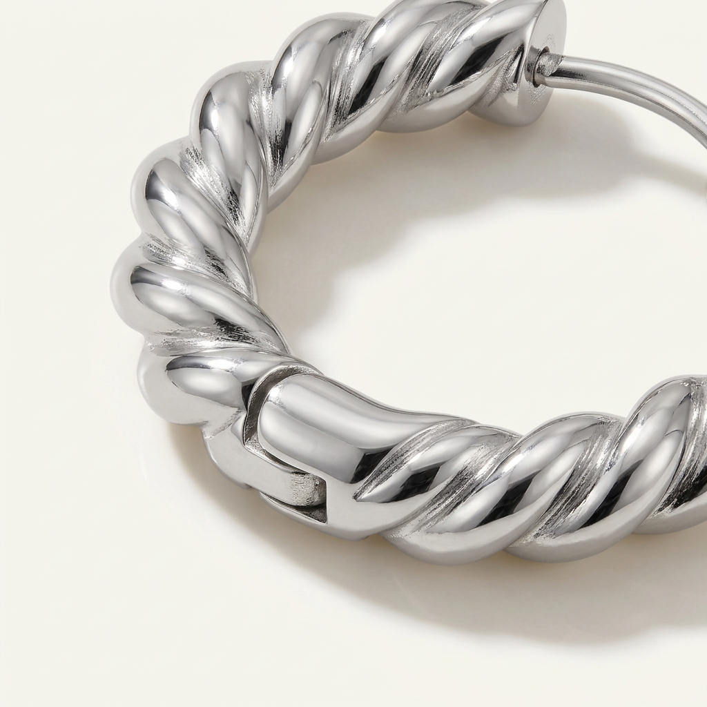 Hoop Earrings with Twisted Rope Design