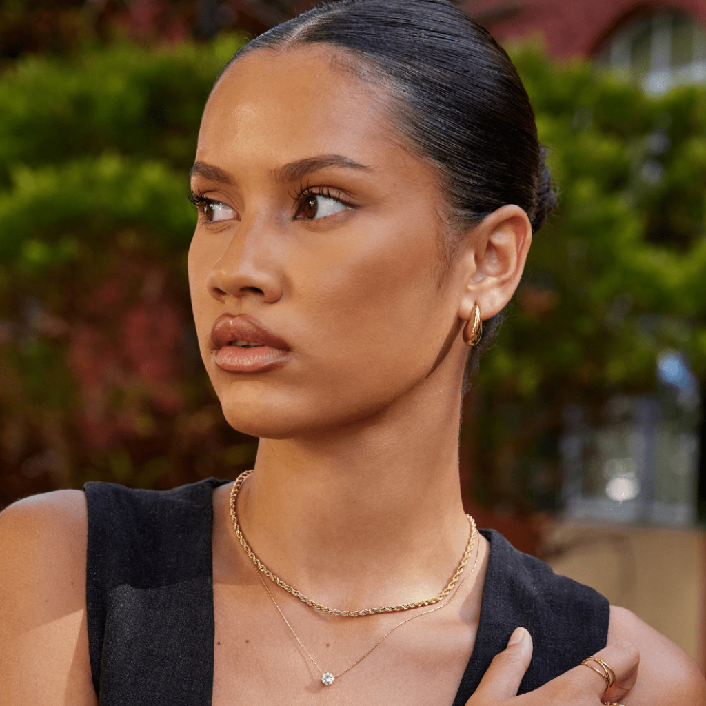 Gold Hoop Earrings Mini Curved