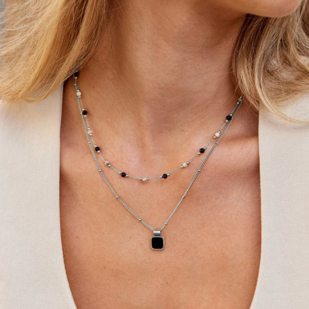 Pendant Necklace with Black Square Stone