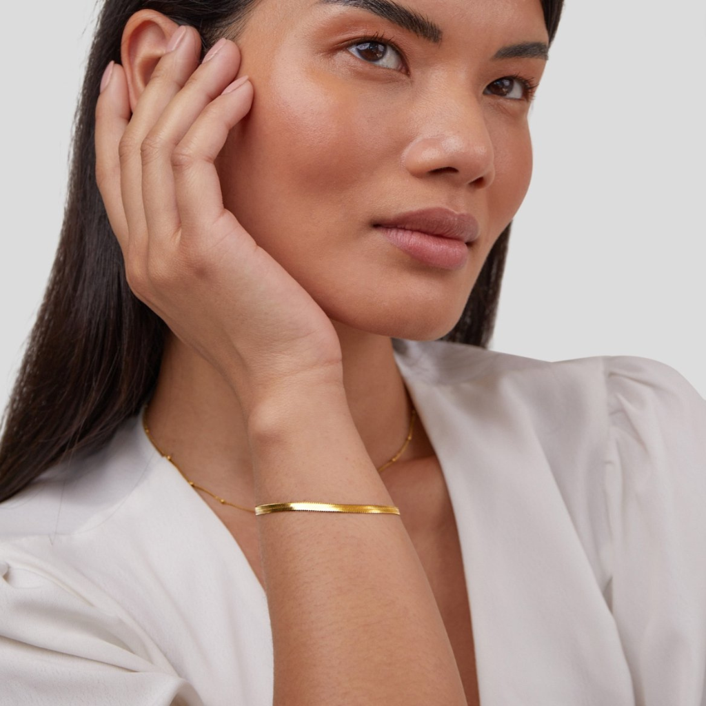 Slim Snake Chain Bracelet with Smooth Finish