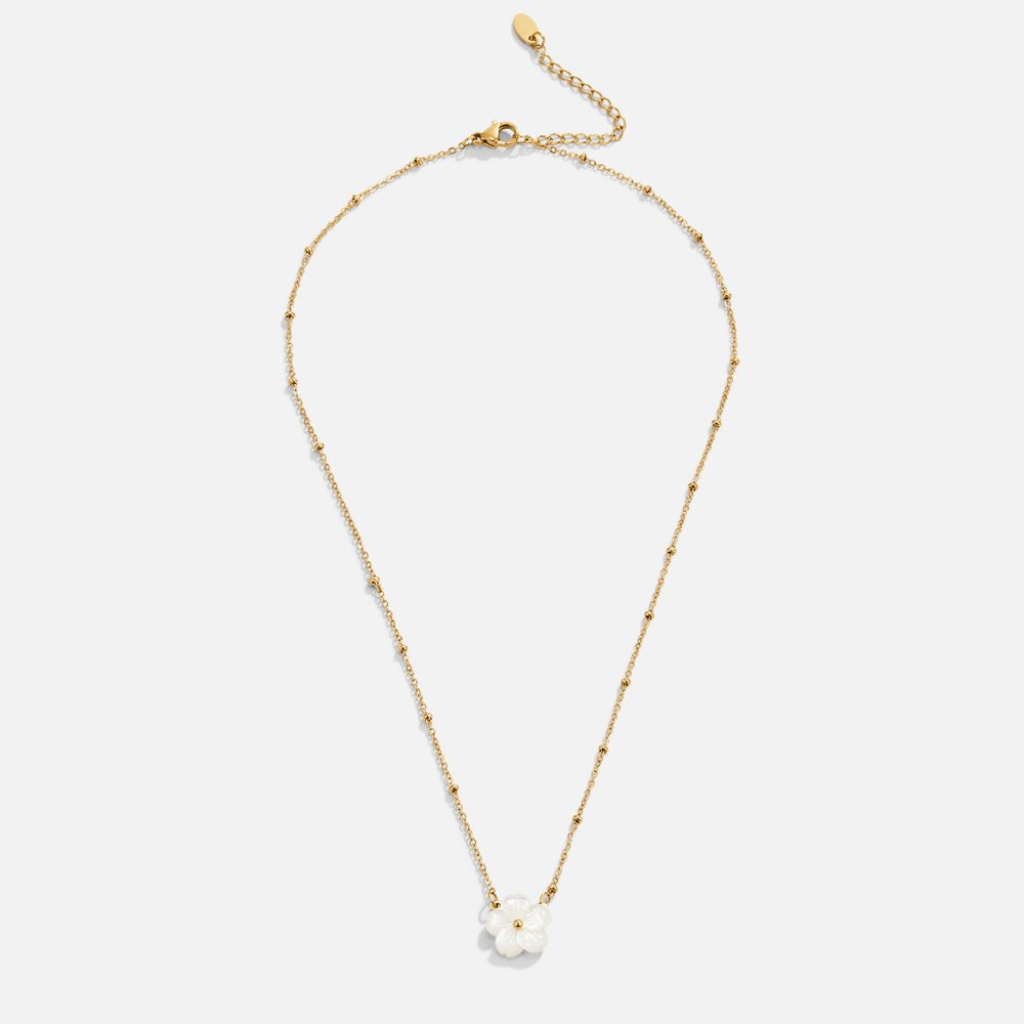 Flower Pendant Necklace with White Blossom