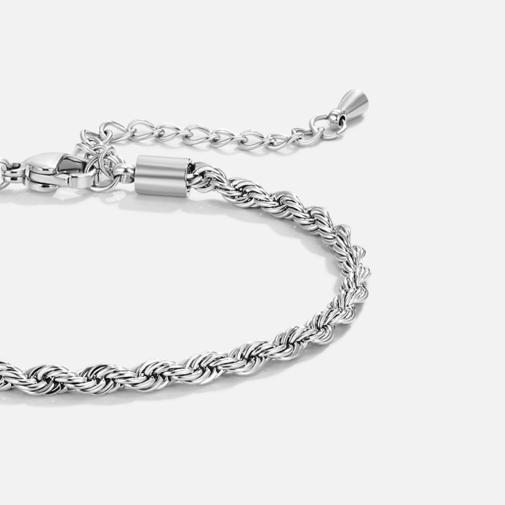 Twisted Chain Bracelet with Rope Design