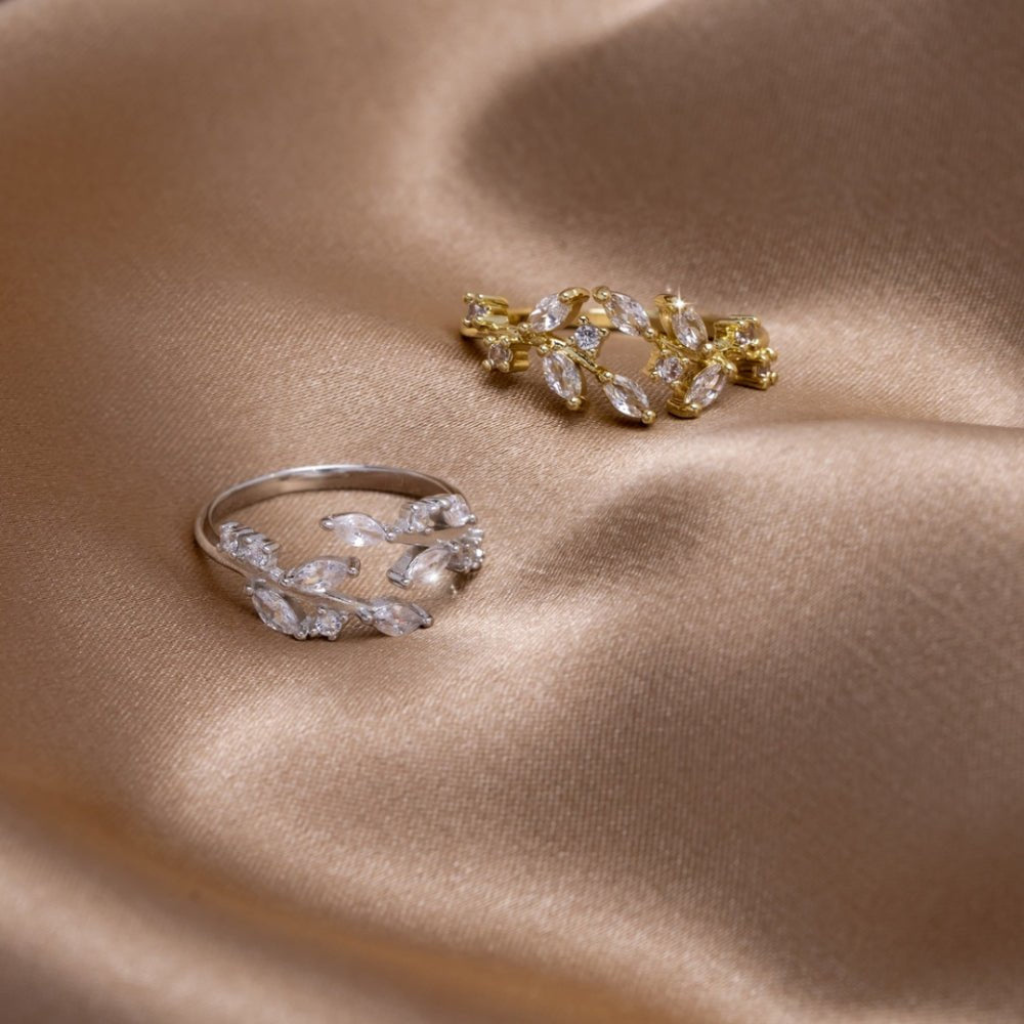 Vine Ring with Crystal Leaf Design