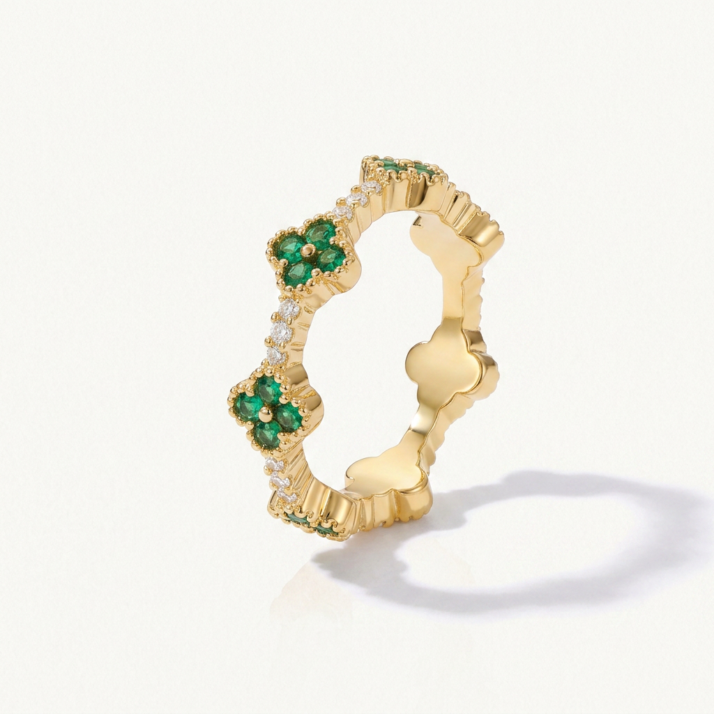 Gold Plated Ring with Four Leaf Clover Crystals