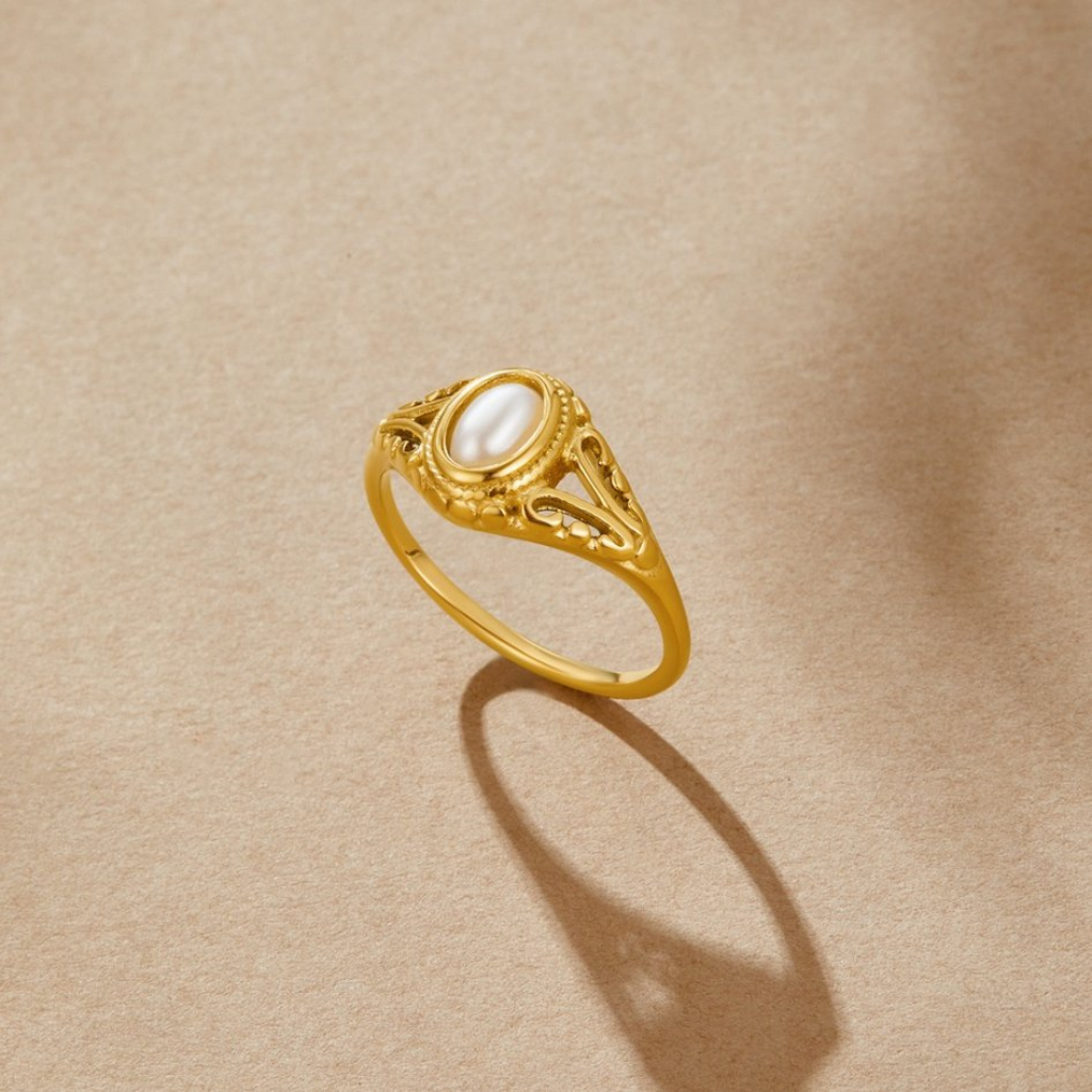 Ring with Oval Pearl and Filigree Band