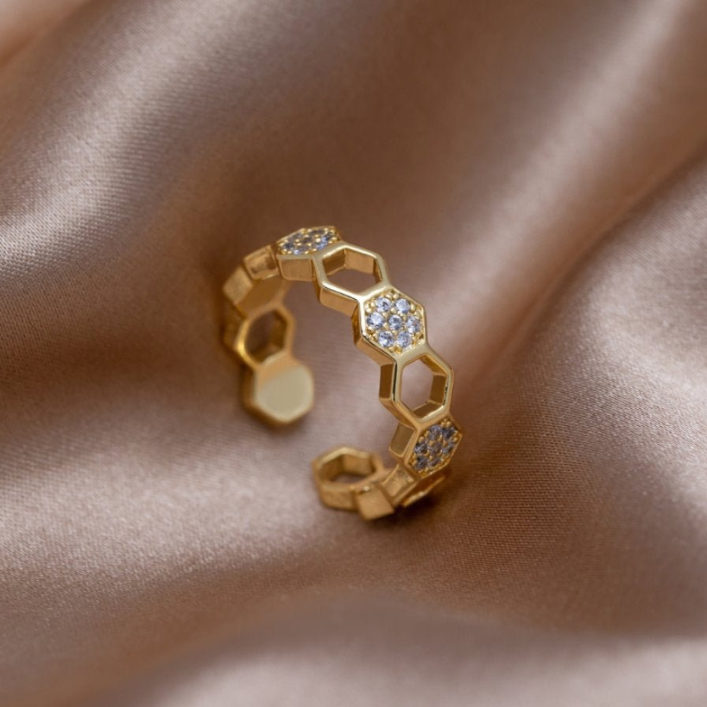 Gold Plated Ring with Honeycomb Crystal Detail