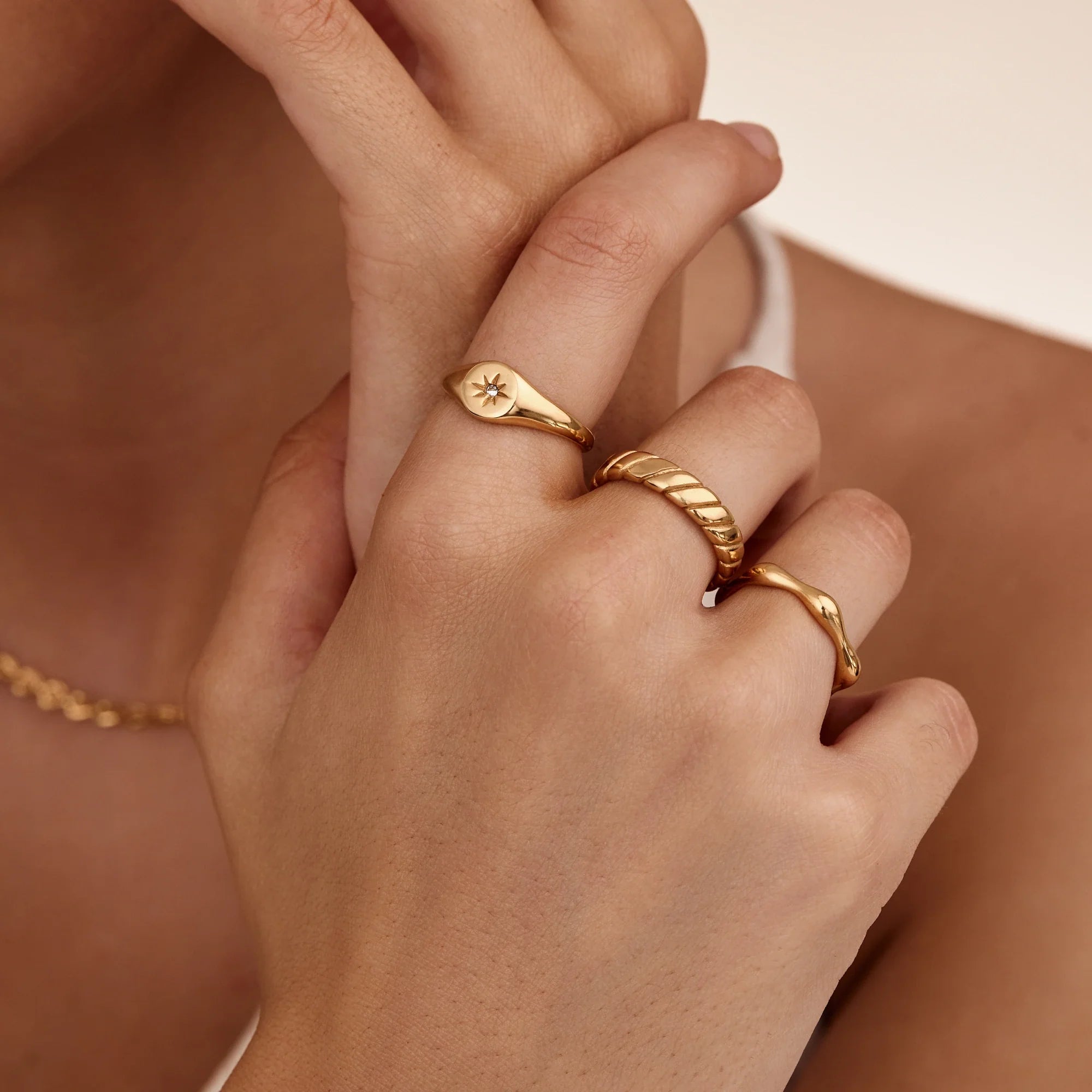 Stella | Gold Signet Ring