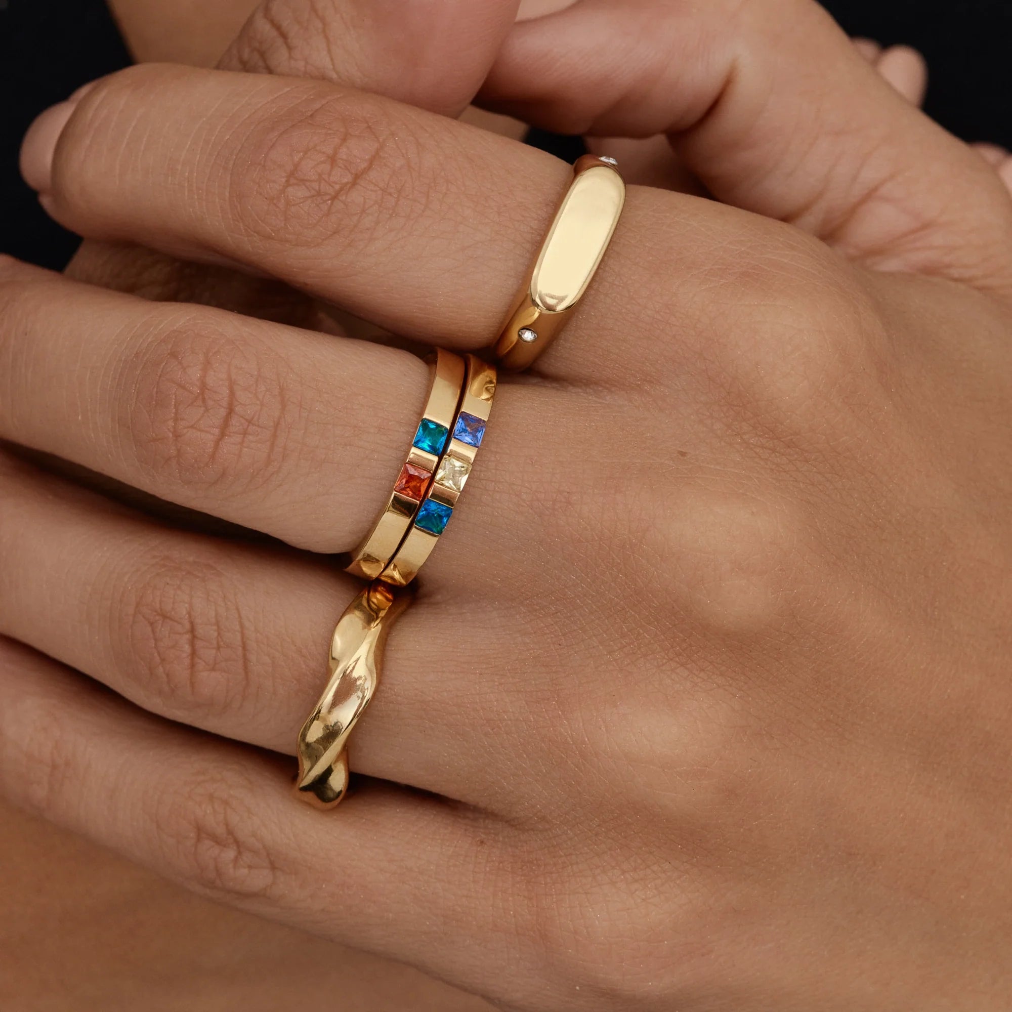 Gold Twin Star Signet Ring
