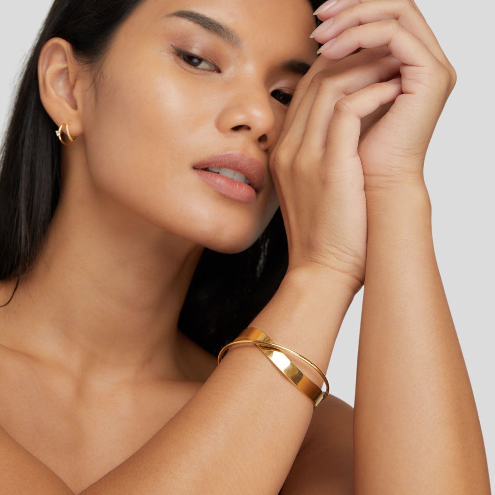 Gold Bangle with Smooth Polished Finish