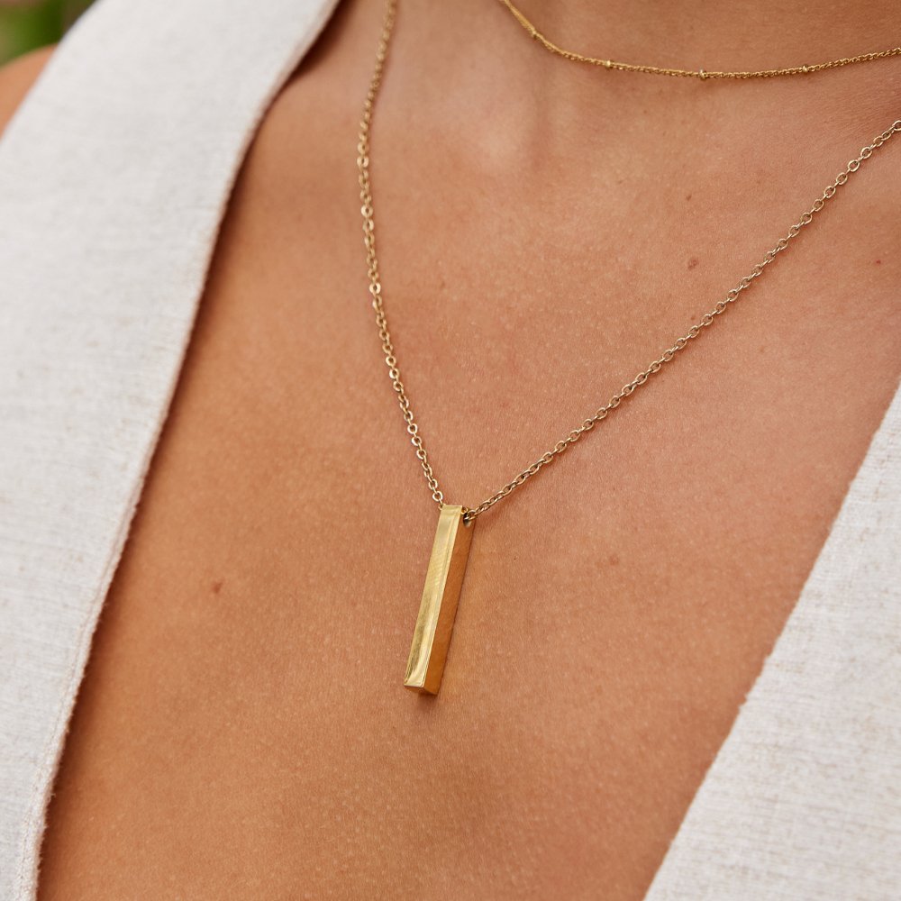 Gold Bar Necklace with Vertical Pendant