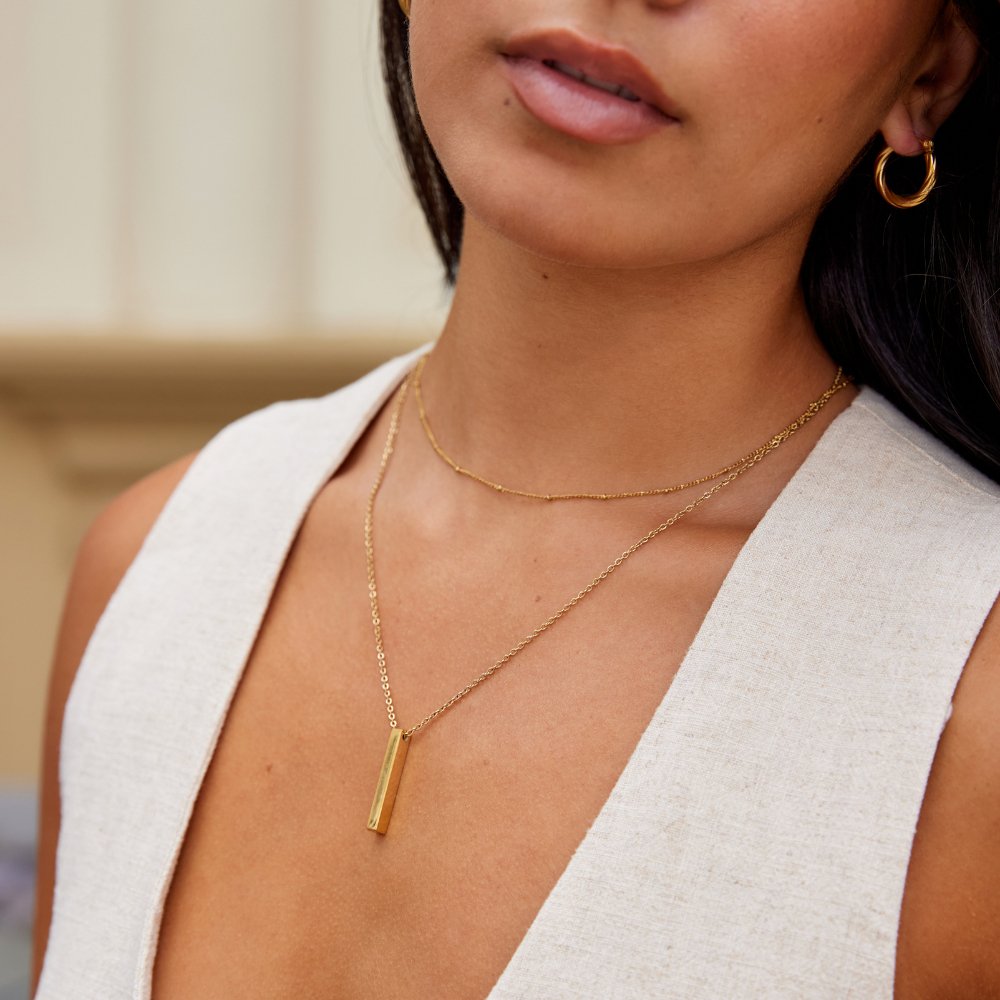 Gold Bar Necklace with Vertical Pendant