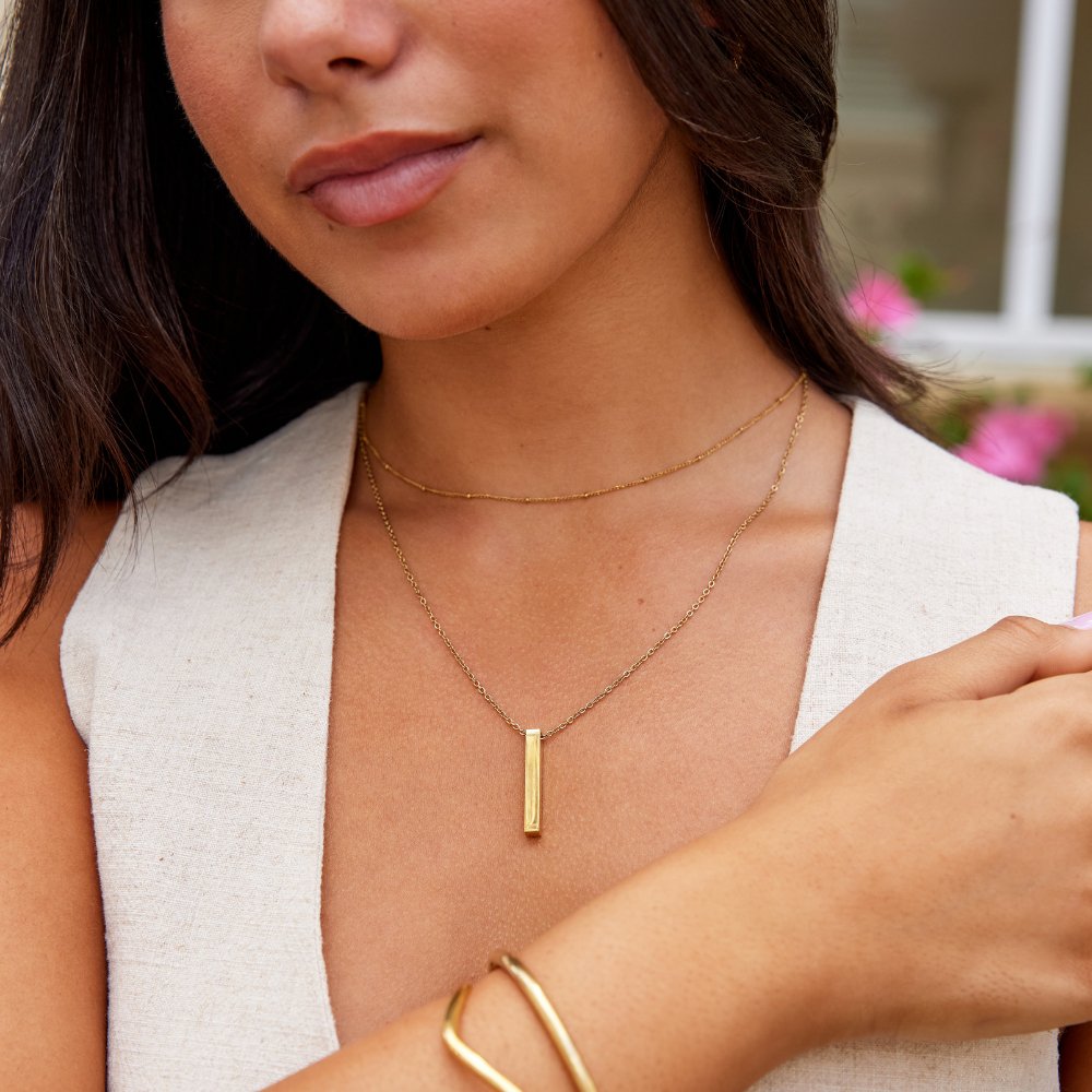 Gold Bar Necklace with Vertical Pendant