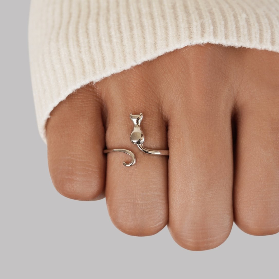 Silver Cat Silhouette Ring | Midnight Cat Design